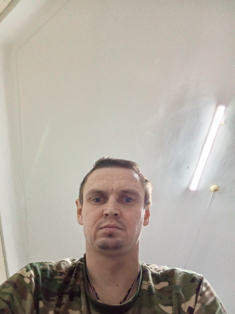 Андрей, Россия, Горно-Алтайск, 44 года. Ищу: Не придирчевую любящая домашний уют  Анкета 868444. 