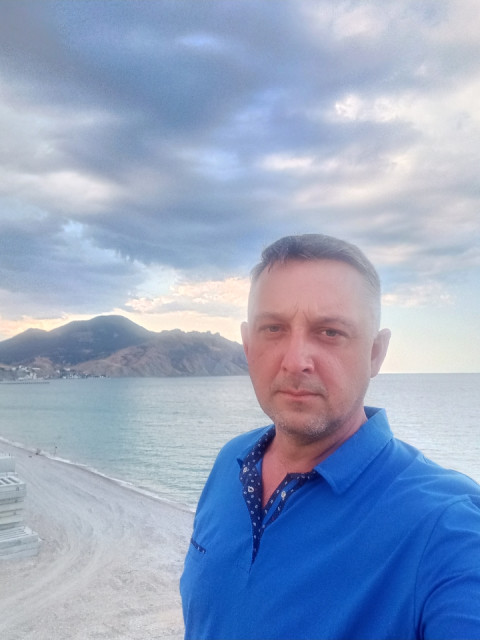 Александр, Белогорск, 41 год. Познакомлюсь с женщиной для любви и серьезных отношений.  Анкета 868491. 