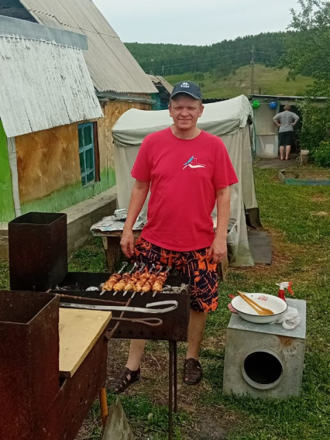 Роман, Россия, Бородино, 48 лет, 1 ребенок. Познакомлюсь с женщиной для любви и серьезных отношений, брака и создания семьи.  Анкета 868585. 