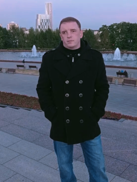 Валерий, Россия, Москва, 45 лет, 2 ребенка. Познакомлюсь с женщиной для любви и серьезных отношений, брака и создания семьи.  Анкета 868669. 