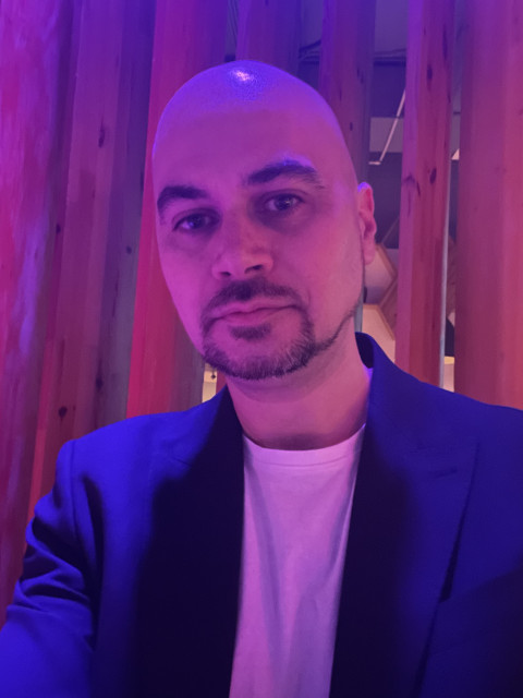 Артём, Россия, Санкт-Петербург, 40 лет, 1 ребенок. Познакомлюсь с женщиной для любви и серьезных отношений, брака и создания семьи, гостевого брака.  Анкета 868786. 