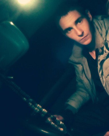 Виталий Игоревич, Россия, рп. Краснозерское (Краснозерский район), 34 года, 1 ребенок, 1 фото. Познакомлюсь для серьезных отношений и создания семьи.