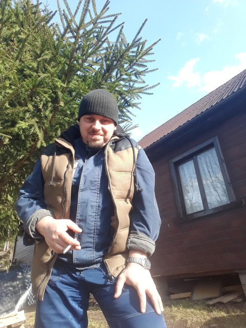 Евгений, Санкт-Петербург, Проспект Просвещения, 37 лет, 2 ребенка, 3 фото. Познакомлюсь с женщиной для любви и серьезных отношений, брака и создания семьи.  Анкета 869236. 