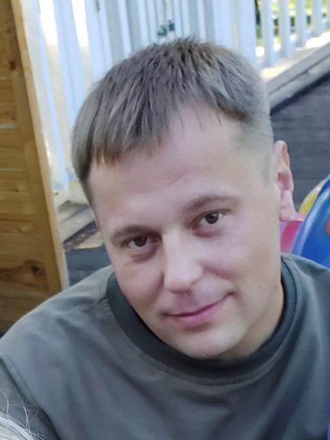 Юрий, Россия, Санкт-Петербург, 37 лет. Познакомлюсь с женщиной для любви и серьезных отношений, брака и создания семьи, воспитания детей, рождения...  Анкета 869427. 