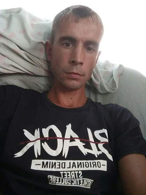 Эдуард, Славгород, 35 лет. Познакомлюсь с женщиной для любви и серьезных отношений, брака и создания семьи, воспитания детей, рождения...  Анкета 869488. 