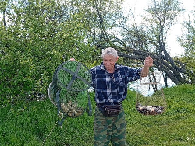 Юрий, Краснодар, 68 лет, 33 фото. Он ищет её: Такую же энергичную, подвижную, не склонную к полноте. из Краснодара Для совместных поездок куда ?   Анкета 869670. 