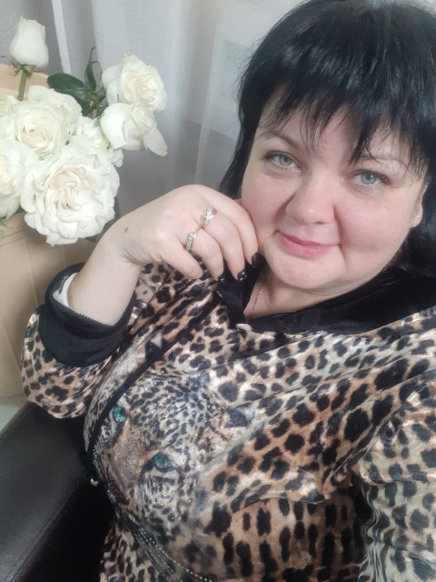 Елена, Кисловодск, 41 год. Она ищет его: мужчину для любви и серьезных отношений.  Анкета 869730. 