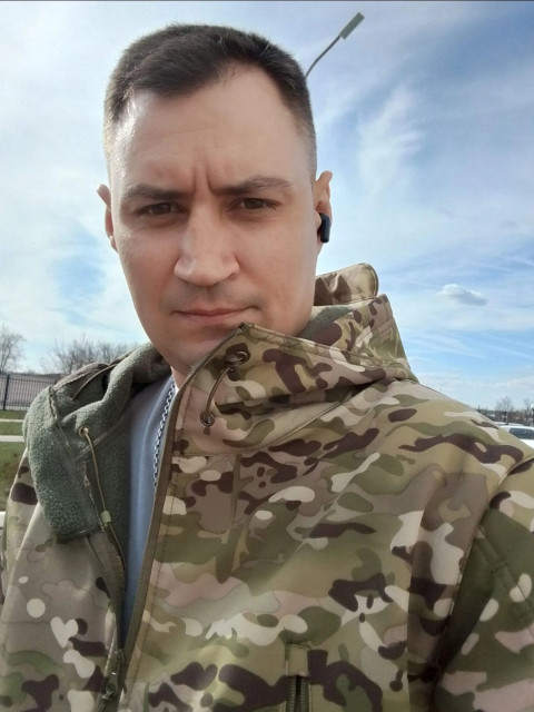 Александр, Россия, Рязань, 34 года. Привет всем! Хочу найти девушку, для создания семьи, живу в Рязани