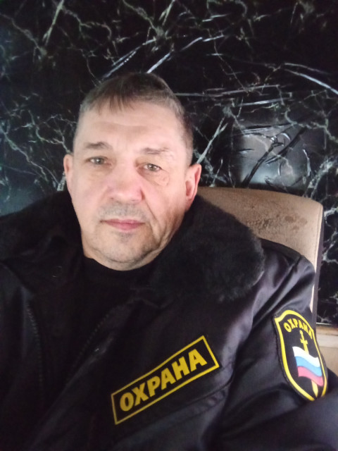 Виктор Савостьянов, Россия, 52 года, 1 ребенок, 3 фото. Ищу: Нежную понимающую, терпеливую, секси, готовую за своего мужчину всё отдать  Анкета 869844. 