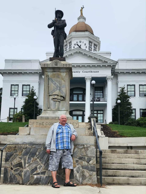 Владимир, Эстония, Кейла, 70 лет. Ищу: Хорошую хозяйку, одинокую.  Анкета 869888. 