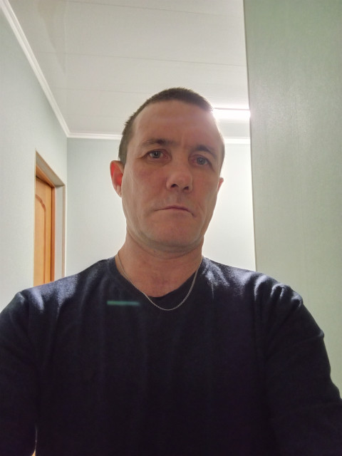 Георгий, Красноярск, 43 года, 1 ребенок. Ищу: Нормального телосложения с одного города приятной внешности, главное чтобы была верной и честной  Анкета 869916. 