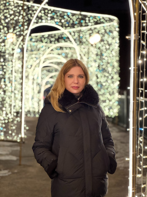 Лариса, Воронеж, 43 года, 1 ребенок. Познакомлюсь с мужчиной для любви и серьезных отношений.  Анкета 869947. 