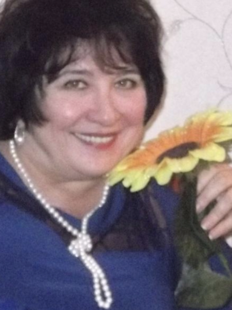 Валентина, Россия, Москва, 68 лет. Познакомлюсь с мужчиной для гостевого брака. желательно возраст до 75 лет, общительного, позитивного,...  Анкета 869962. 