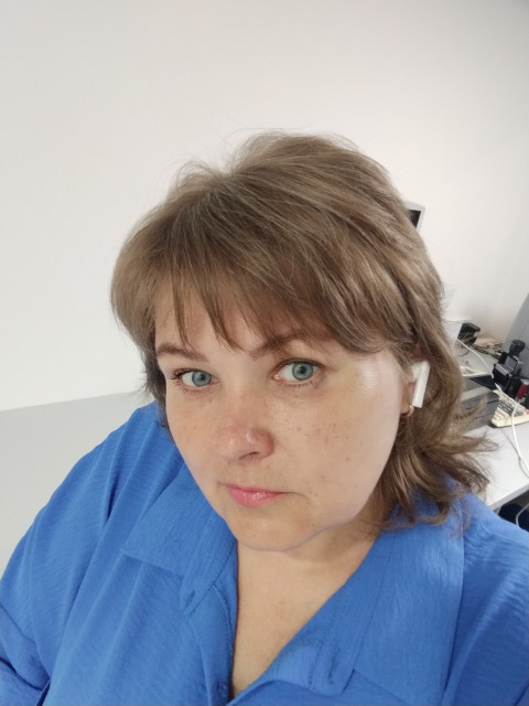 Наталья, Москва, м. Красногвардейская, 48 лет. Ищу: Надежного во всех отношениях, доброго, чуткого, ценящего семейные отношения  Анкета 870104. 
