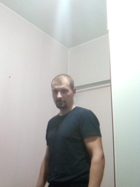 Роман, Россия, Истра, 41 год. Познакомлюсь с женщиной для любви и серьезных отношений, брака и создания семьи.  Анкета 870148. 