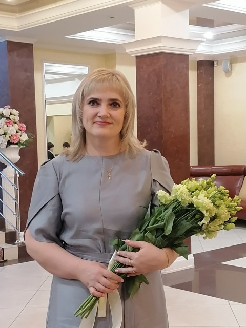 Марина, Россия, Курск, 45 лет, 1 ребенок. Познакомлюсь с мужчиной для любви и серьезных отношений, брака и создания семьи.  Анкета 870159. 