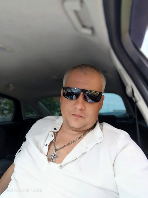 Александр, Тюмень, 42 года. Познакомлюсь для серьезных отношений.