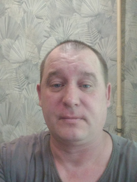 Артем, Калуга, 38 лет, 1 ребенок, 1 фото. Познакомлюсь для серьезных отношений и создания семьи.