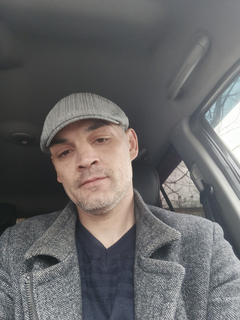 Михаил, Россия, Сергиев Посад, 40 лет. Познакомлюсь с женщиной для любви и серьезных отношений, дружбы и общения.  Анкета 870976. 
