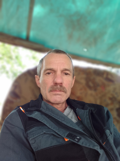 Иван, Строитель, 54 года. Познакомлюсь с женщиной для любви и серьезных отношений.  Анкета 871113. 