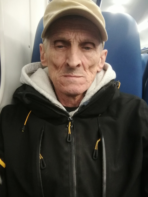 Александр, Россия, Севастополь, 67 лет. Познакомлюсь с женщиной для любви и серьезных отношений. Ценю в женщине чесность, доброту, взаимопонимание....  Анкета 871312. 