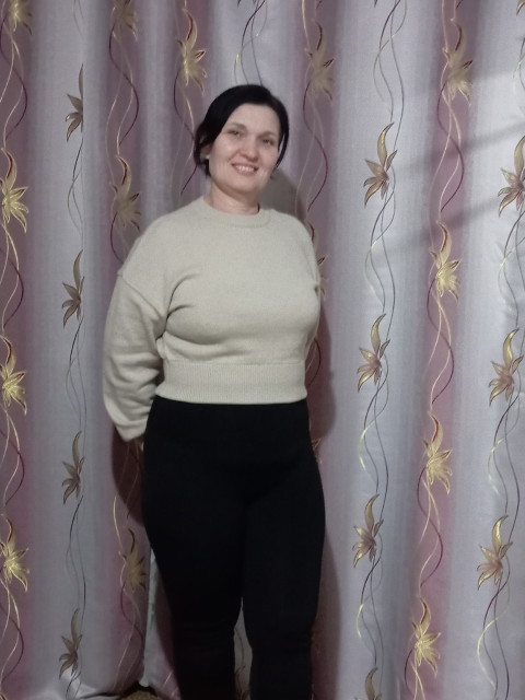 Светлана, Россия, Саратов, 45 лет, 1 ребенок. Познакомлюсь с мужчиной для любви и серьезных отношений, брака и создания семьи.  Анкета 871505. 