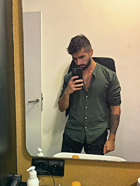 Говоров, Бийск, 34 года, 1 ребенок, 2 фото. Ищу такую же активную и целеустремленную девушку, которая нога в ногу будет идти со мной по жизни  Анкета 871518. 