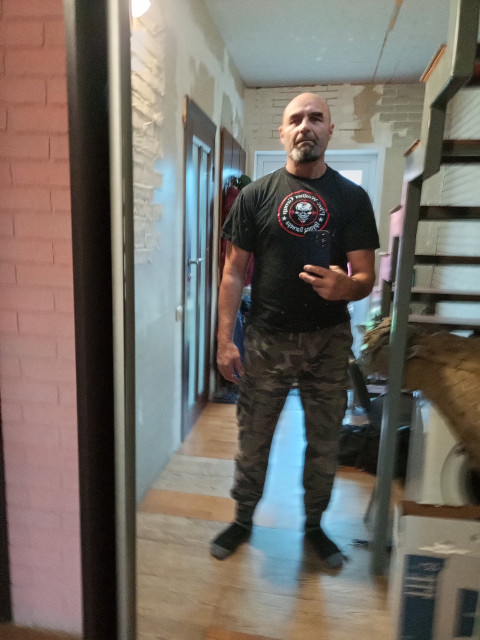 Игорь, Россия, Севастополь, 55 лет. Познакомлюсь с женщиной для любви и серьезных отношений. Умную и добрую  Анкета 871521. 