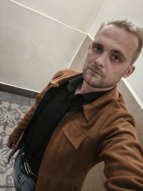 Дмитрий, Москва, м. Каширская, 33 года, 1 ребенок. Ищу: Каждый человек уникален по своему и искать кого-то определенно конкретного не вижу логичным. Скажу одно,...  Анкета 871523. 