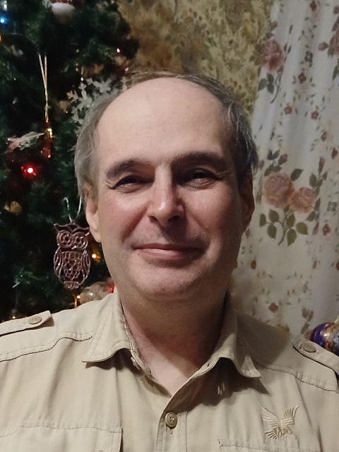 Сергей, Москва, м. Речной вокзал, 52 года. Он ищет её: женщину 35-50 для отношений. Без детей или живут отдельно. Не замужем. Позитивную, т. е. во всех нев  Анкета 871660. 