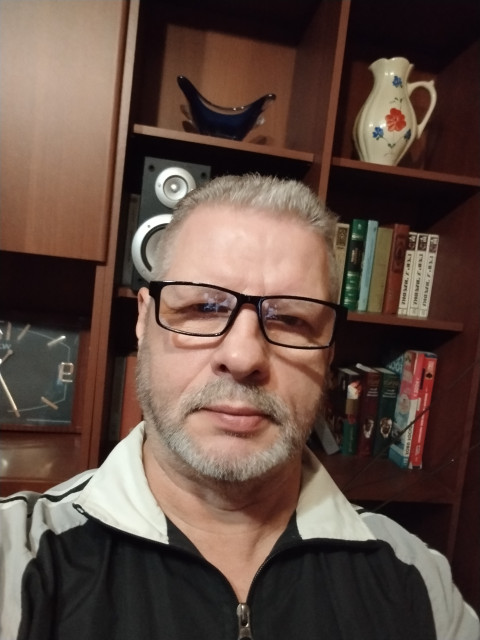 Александр, Москва, м. Бульвар адмирала Ушакова, 64 года. Познакомлюсь с женщиной для любви и серьезных отношений.  Анкета 871736. 