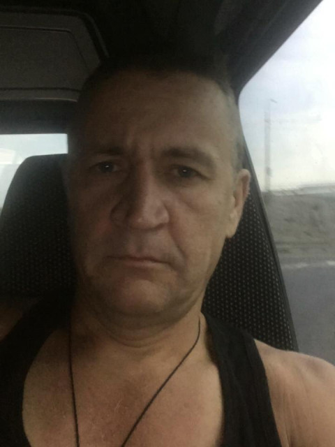 Алексей, Ногинск, 49 лет. Я думаю всего не когда не расскажешь, лучше при встрече. Или при звонке.