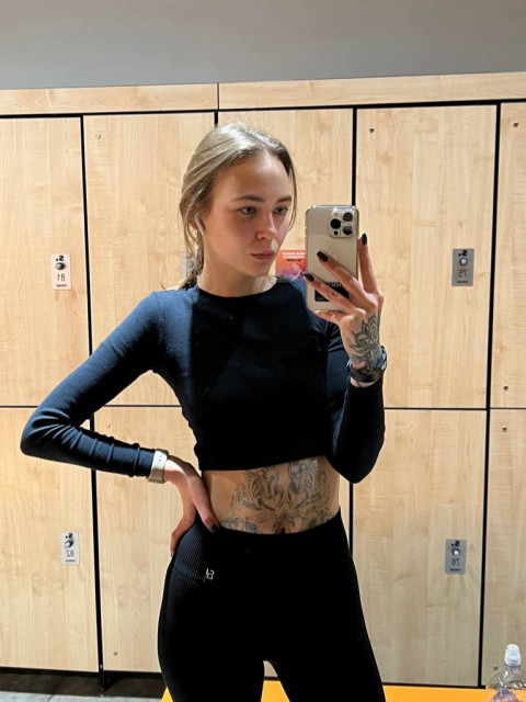 Илона, Москва, 28 лет, 1 фото. Хочу сильного надёжного и доброго  Анкета 871834. 