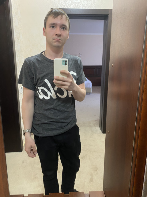 Никита, Россия, Москва, 27 лет. Познакомлюсь с женщиной для встреч, общения. Остальное можно узнать при общении  Анкета 871885. 