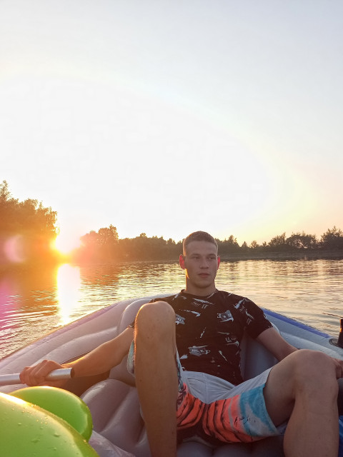 Владимир, Иваново, 19 лет, 1 фото. Познакомлюсь с девушкой для любви и серьезных отношений.  Анкета 871924. 