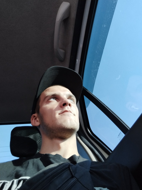 Макс, Ростов-на-Дону, 61 год, 1 ребенок, 1 фото. ищу готовую к серьезным доверительным отношениям  Анкета 872247. 