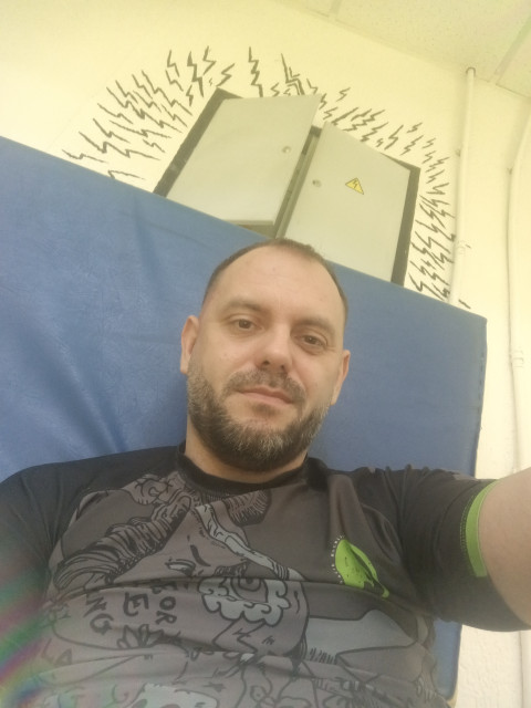 Сергей, Россия, Омск, 41 год. Познакомлюсь с женщиной для любви и серьезных отношений, брака и создания семьи, воспитания детей, рождения...  Анкета 872351. 