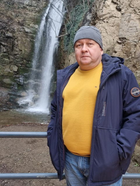 Азизхан, Алматы, 51 год, 1 ребенок, 1 фото. Познакомлюсь с женщиной для любви и серьезных отношений, брака и создания семьи.  Анкета 872485. 