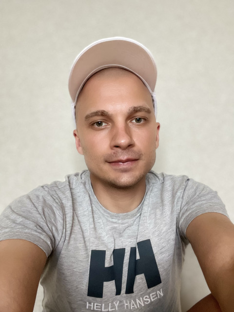 Антоша, Москва, м. Новогиреево, 36 лет. Ищу: Уважать друг друга, ценить и самое главное не убегать при каждой соре или недопонимании.  Анкета 872534. 