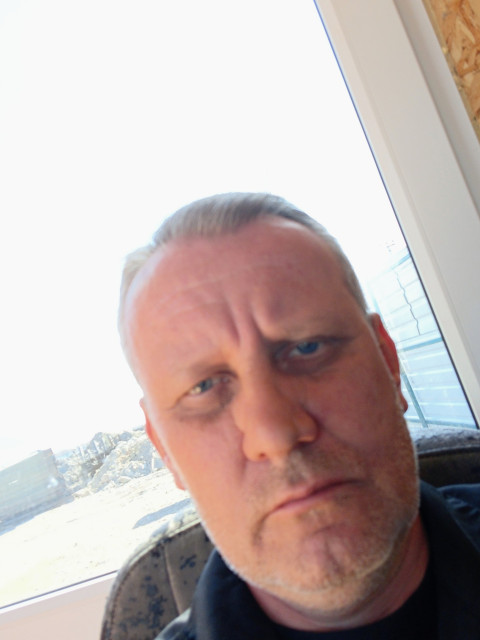 Юрий, Санкт-Петербург, 47 лет, 1 ребенок. Познакомлюсь с женщиной для дружбы и общения.  Анкета 872744. 