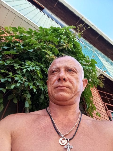 Александр, Россия, Новомосковск, 42 года. Познакомлюсь с женщиной для любви и серьезных отношений, брака и создания семьи, воспитания детей.  Анкета 872848. 