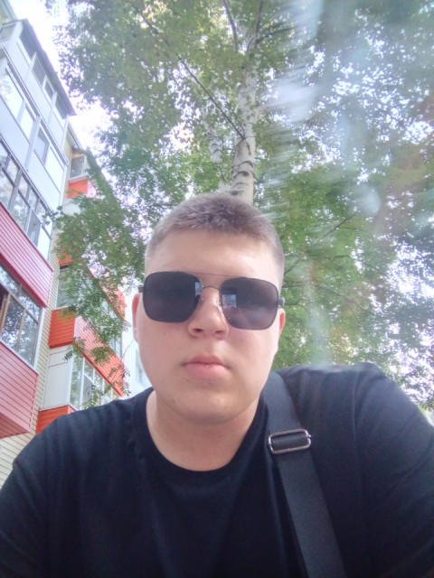 Женя, Россия, Нефтеюганск, 18 лет. Познакомлюсь с девушкой для любви и серьезных отношений.  Анкета 872913. 