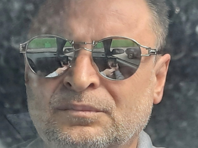 Олег, Россия, Санкт-Петербург, 56 лет. Познакомлюсь с женщиной для любви и серьезных отношений, дружбы и общения.  Анкета 872926. 