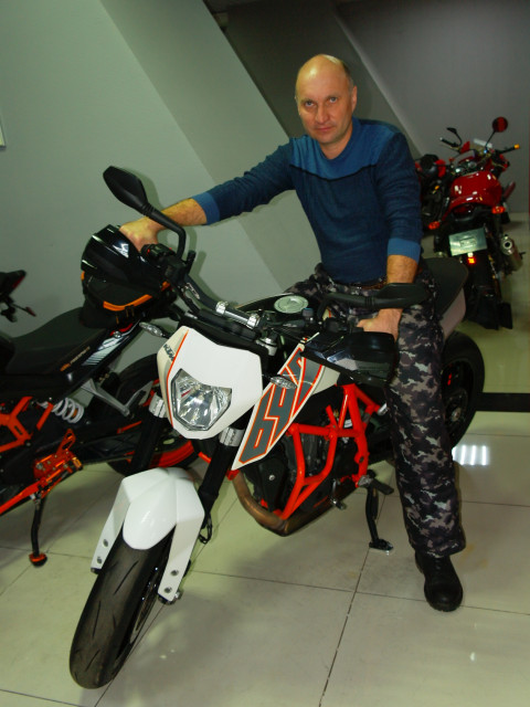 Александр, Россия, Раменское, 50 лет. Познакомлюсь с женщиной для брака и создания семьи. Хочу встретить добрую, искреннюю женщину!  Анкета 873022. 