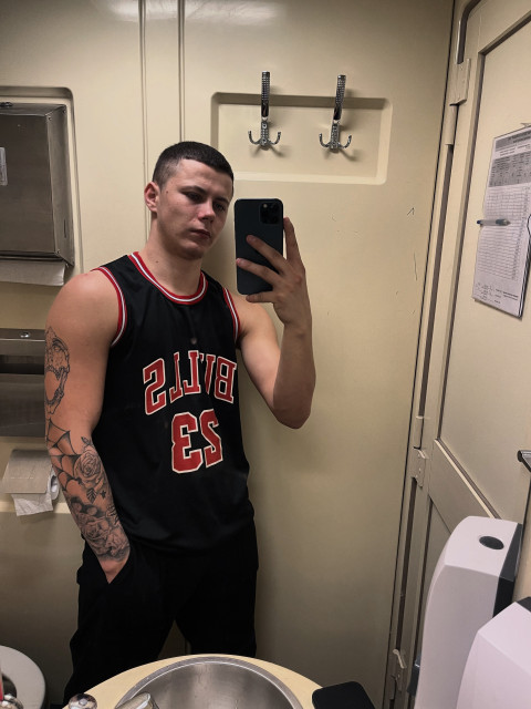 Никита, Москва, 22 года, 1 фото. Познакомлюсь с девушкой для любви и серьезных отношений.  Анкета 873172. 