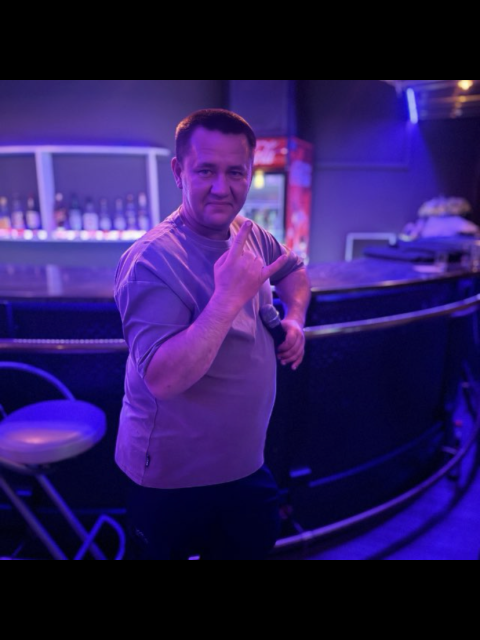 Александр, Камышин, 34 года. Познакомлюсь с женщиной для любви и серьезных отношений, брака и создания семьи, гостевого брака, воспитания...  Анкета 873258. 