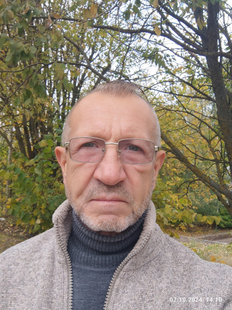 Василий, Россия, Выборг, 67 лет. Познакомлюсь с разумной женщиной для жизни вдвоём, в заботе друг о друге, у кого жить - решим. Познакомились,...  Анкета 873397. 