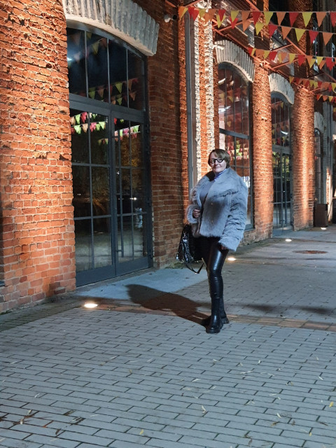 Елена, Наро-Фоминск, 46 лет, 2 ребенка. Познакомлюсь с мужчиной для любви и серьезных отношений, брака и создания семьи.  Анкета 873748. 