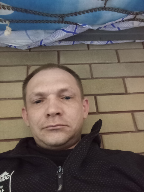 Денис, Красный Луч, 32 года. Познакомлюсь с женщиной для дружбы и общения.  Анкета 873865. 