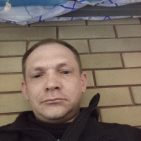 Денис, Россия, Красный Луч, 32